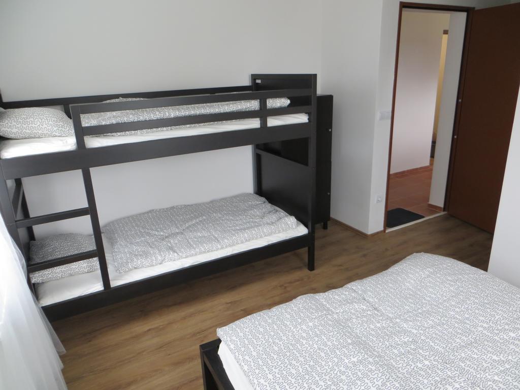 Horpacsi Europa Piheno Koezpont Hotel Luaran gambar